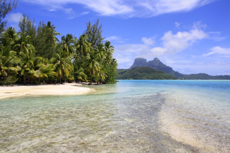 Bora Bora lagoon tour: money well spent | Atlas & Boots