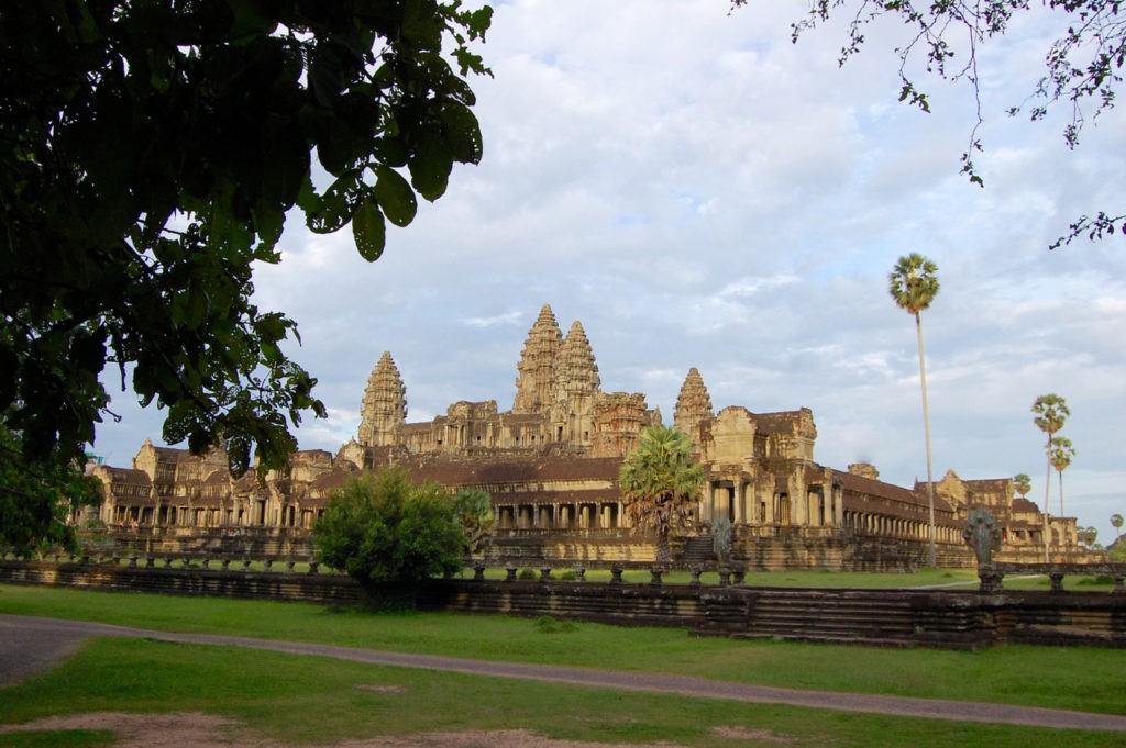 best time to visit Angkor Wat: panorama