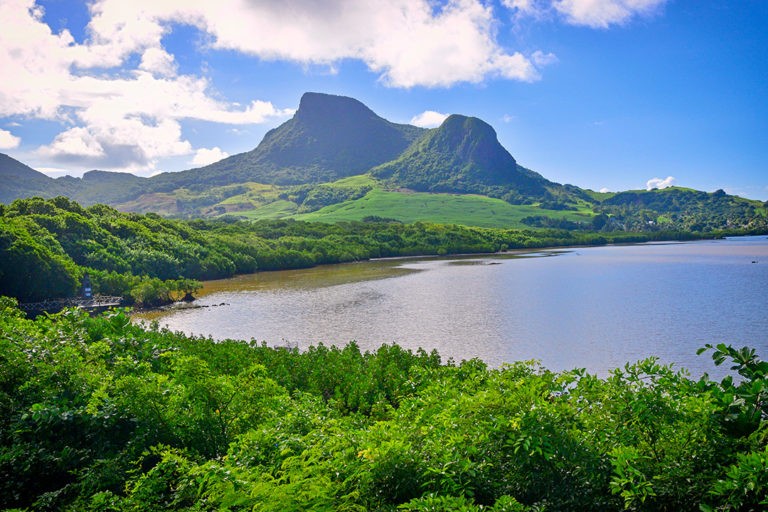 Hiking in Mauritius: five trails with stunning viewpoints | Atlas & Boots