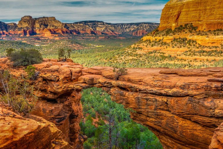 Top three hiking trails in every US state according to hikers