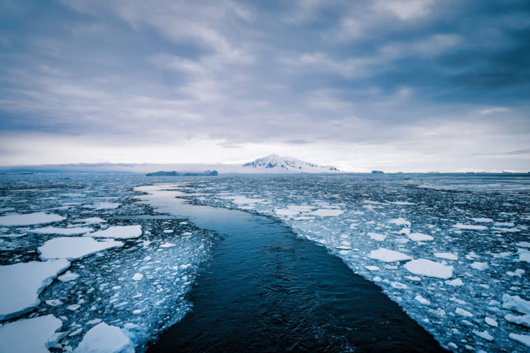 32 best books about Antarctica: updated for 2024 | Atlas & Boots